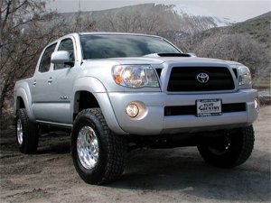 Toyota Tacoma Suspension Lift Kit - Tuff Country - 3in with SX6000 Shocks - `05-`23
